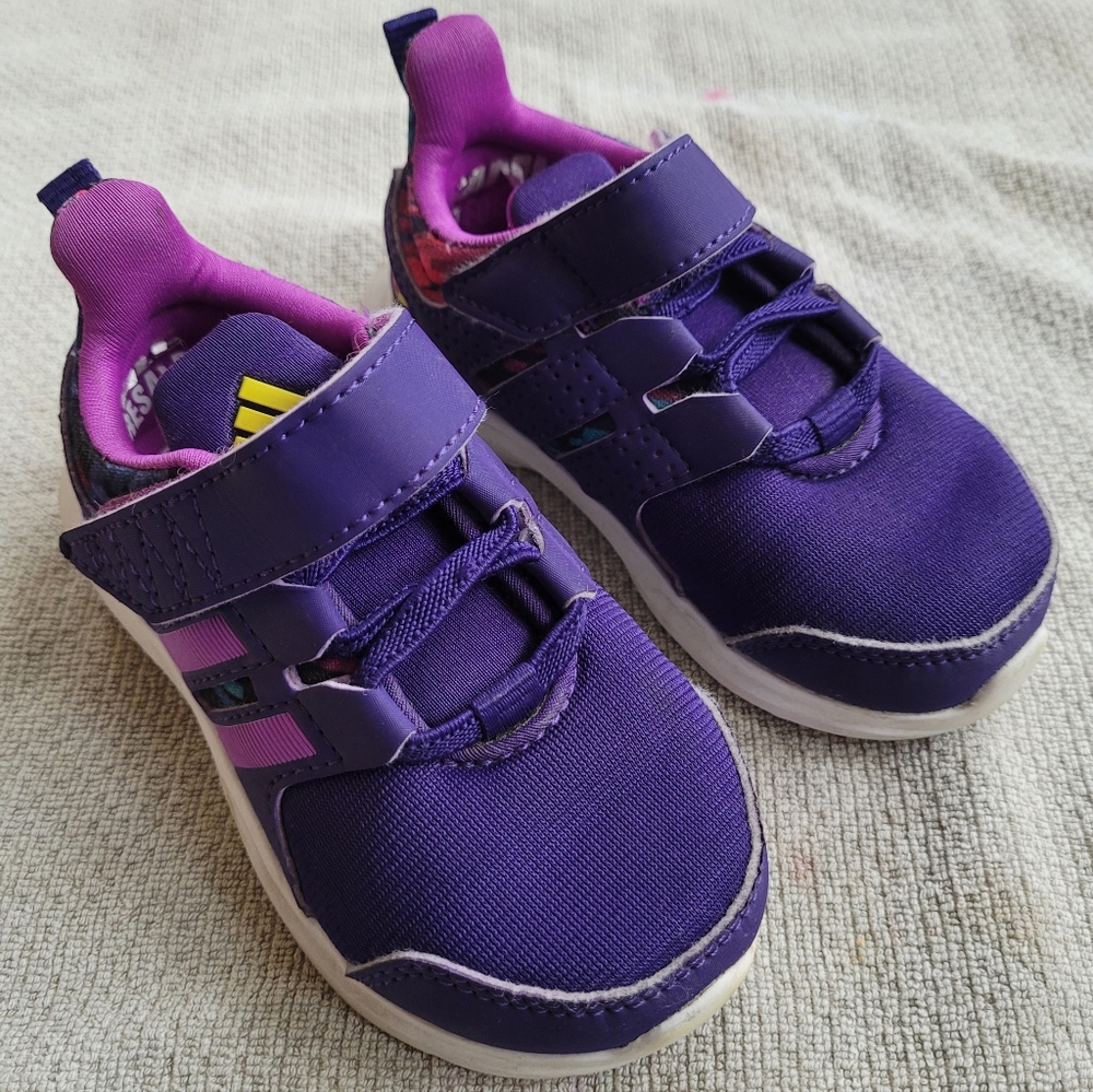 Adidas hyperfast 2 toddler sneaker purple, size 6
